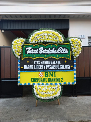 Papan Bunga Duka di Gunung Malela
